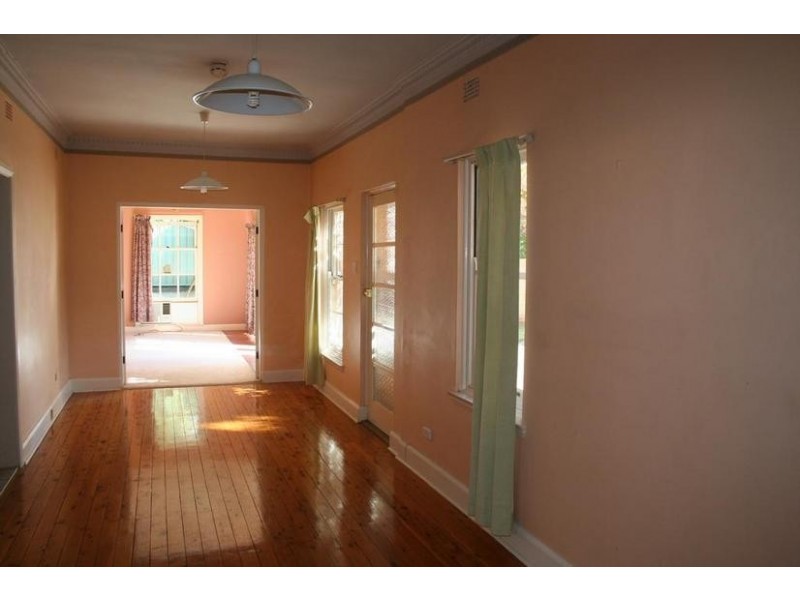 159 Sale Street, Orange NSW 2800