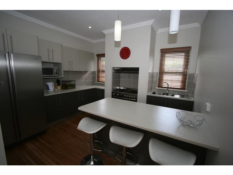 211 McLachlan Street, Orange NSW 2800