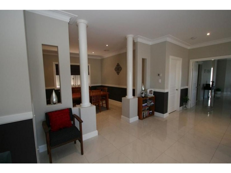 21 Stirling Avenue, Orange NSW 2800