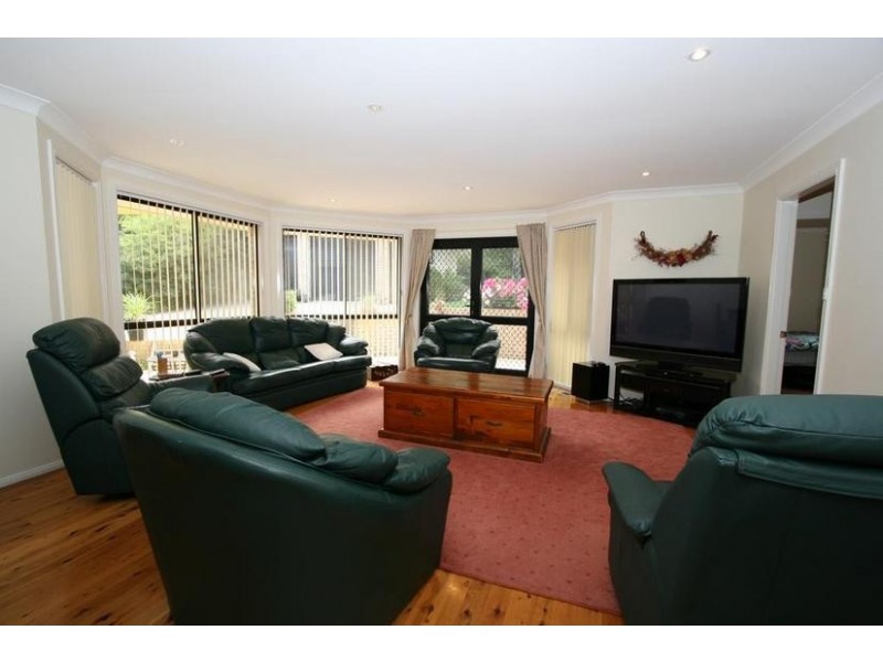 31 Goldfinch Way, Orange NSW 2800