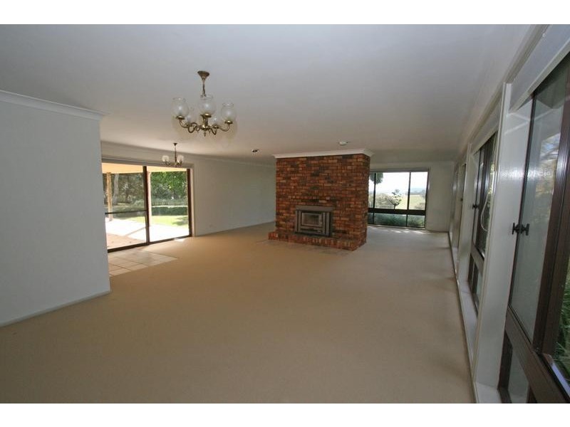 172 Griffin Road, Orange NSW 2800