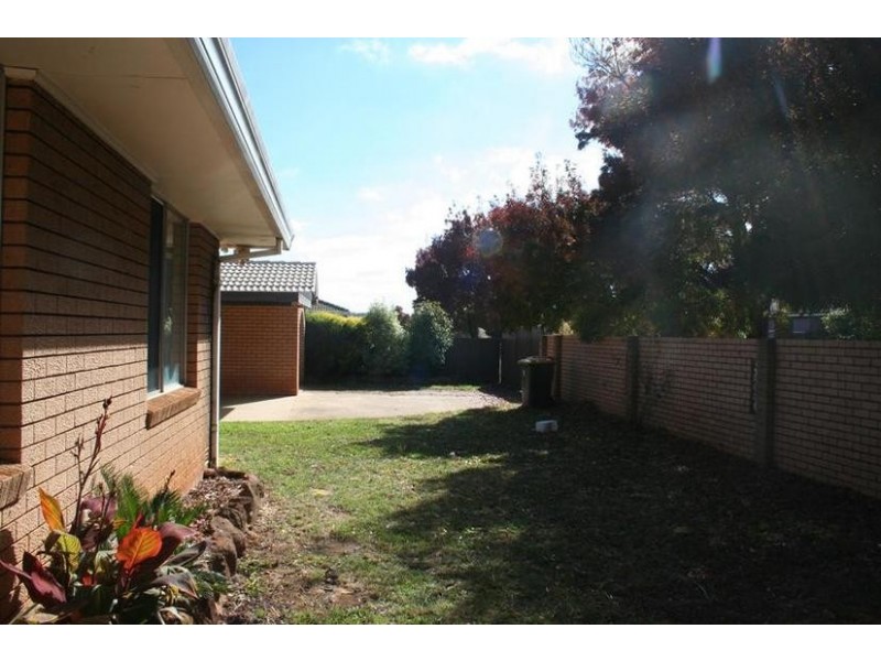 2 Courallie Drive, Orange NSW 2800