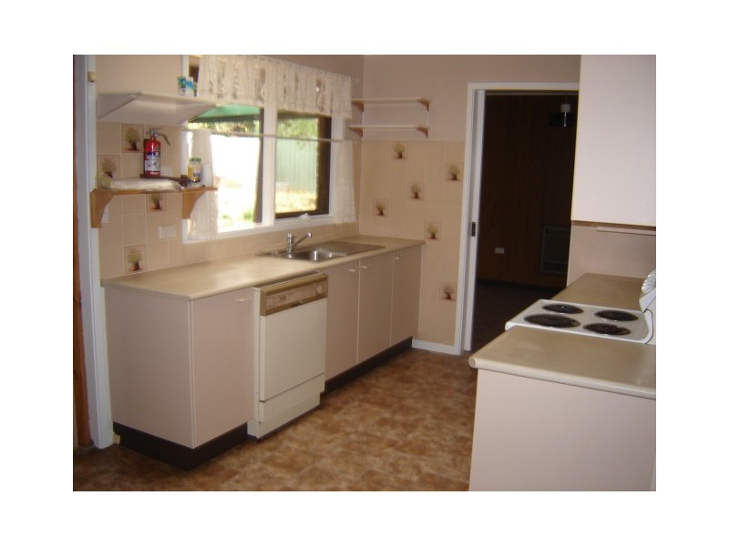 4 Euroka Place, Blayney NSW 2799