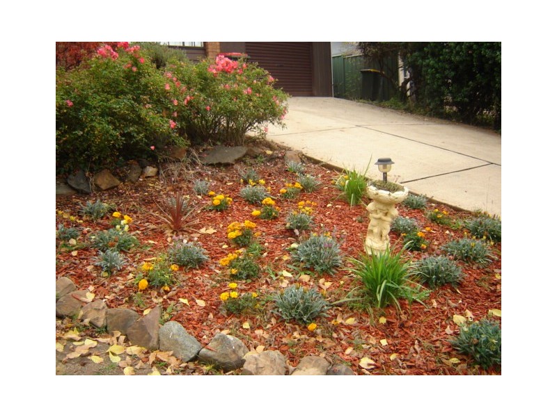 4 Euroka Place, Blayney NSW 2799