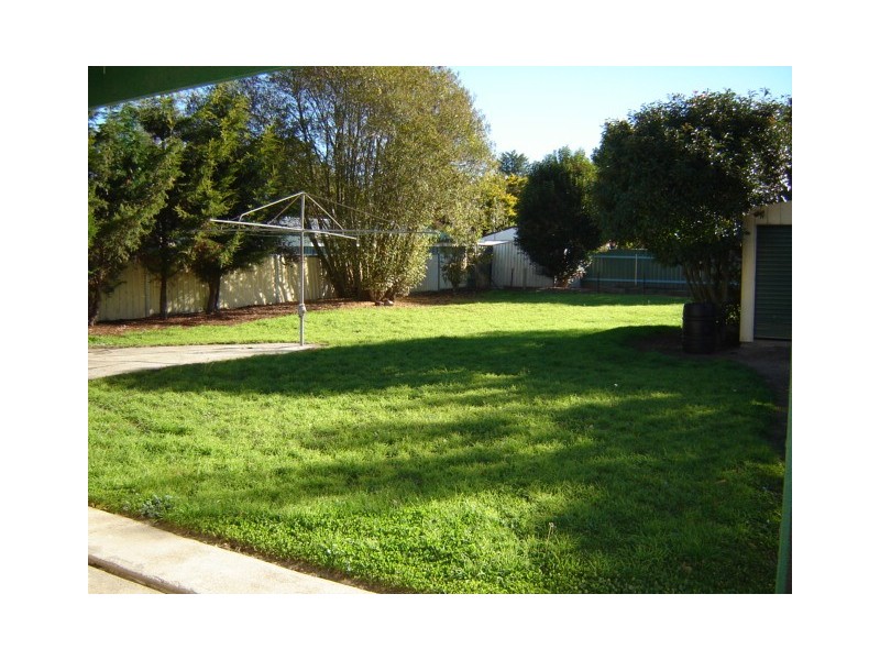 31 Adelaide Street, Blayney NSW 2799