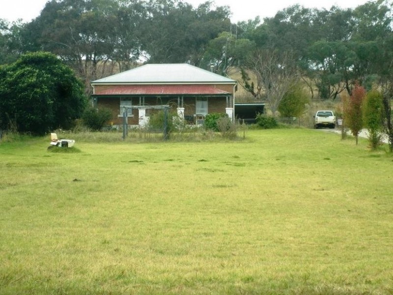 8 Betts Street, Molong NSW 2866