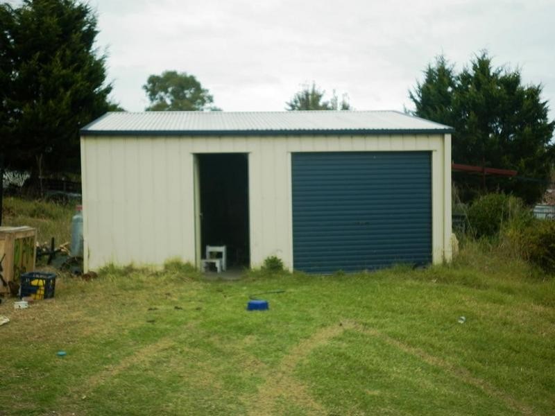 8 Betts Street, Molong NSW 2866