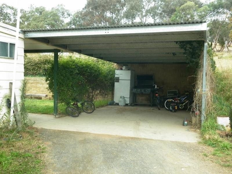 8 Betts Street, Molong NSW 2866