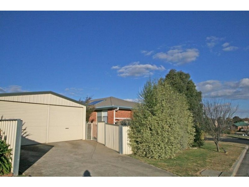 1 Betts Place, Orange NSW 2800