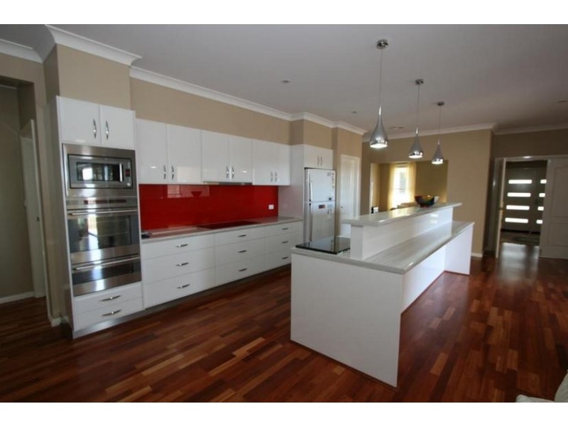 13 Stirling Avenue, Orange NSW 2800