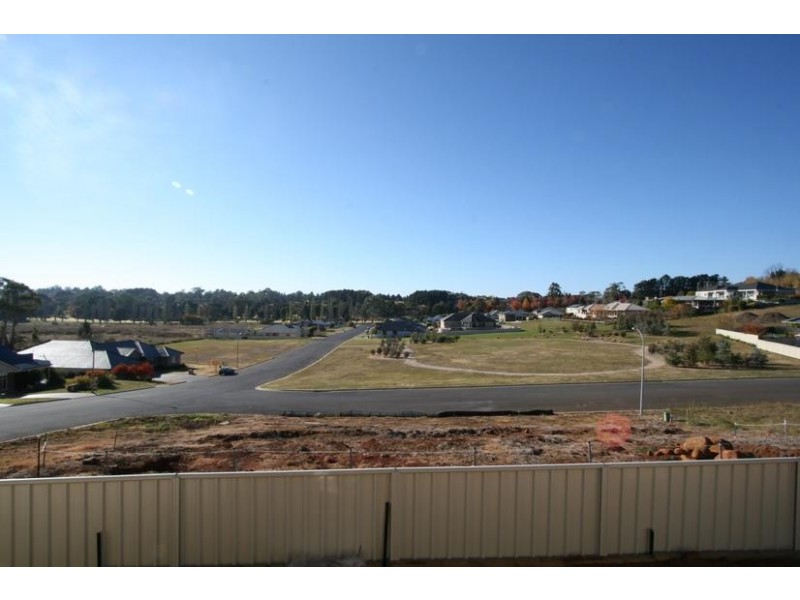 13 Stirling Avenue, Orange NSW 2800