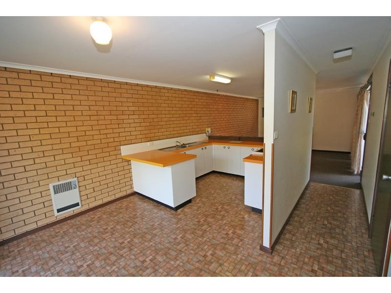 4/10-12 Franklin Road, Orange NSW 2800