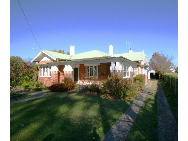 32 Kite Street, Orange NSW 2800