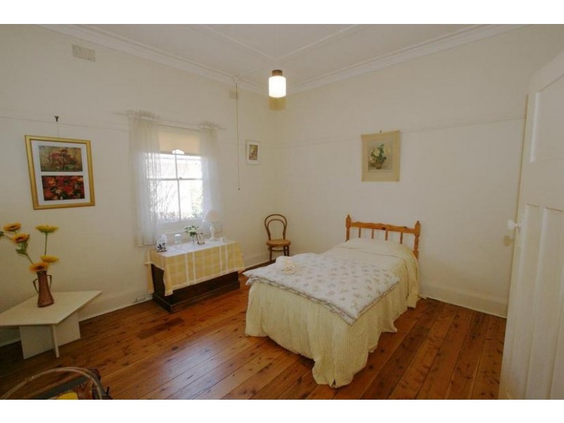 32 Kite Street, Orange NSW 2800
