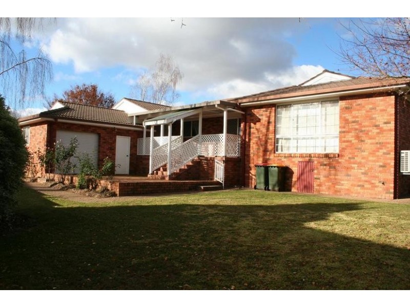 15 Braemar Circuit, Orange NSW 2800