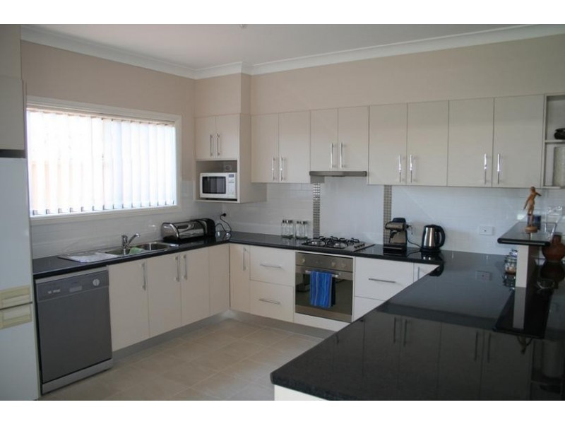 132a Warrendine Street, Orange NSW 2800