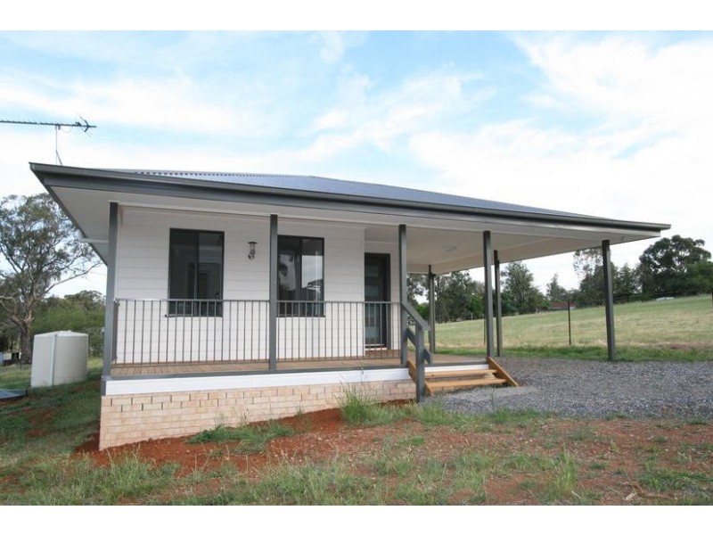 13 Loftus Street, Cargo NSW 2800