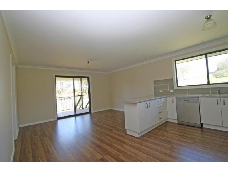 13 Loftus Street, Cargo NSW 2800