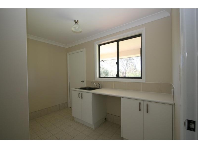 13 Loftus Street, Cargo NSW 2800