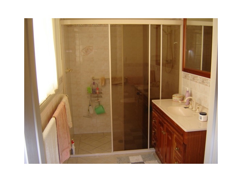 14 Piggott Place, Blayney NSW 2799