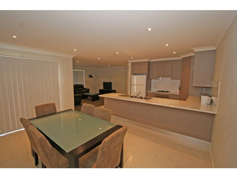 35 Moonstone Drive, Orange NSW 2800