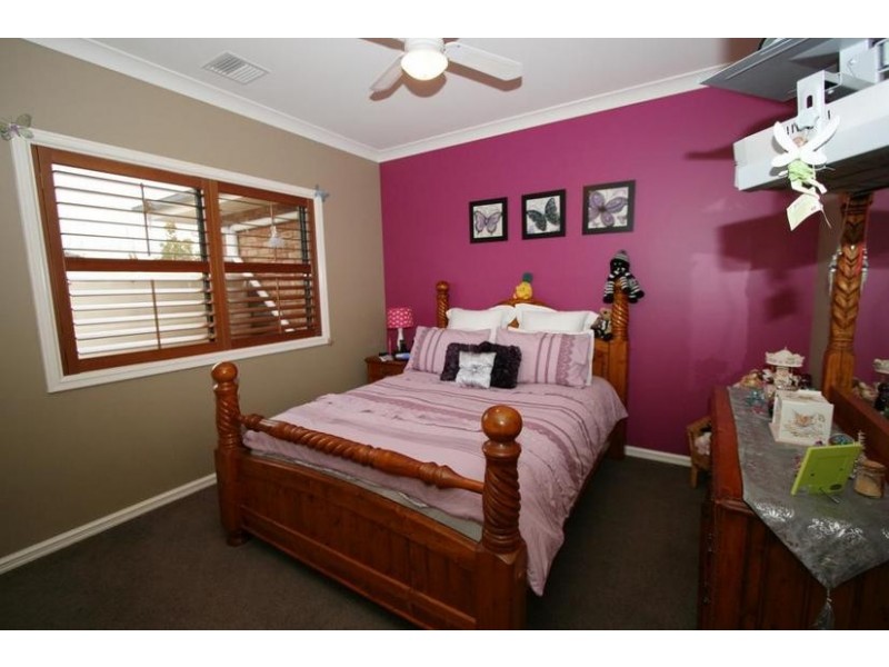 27 Murray Avenue, Orange NSW 2800
