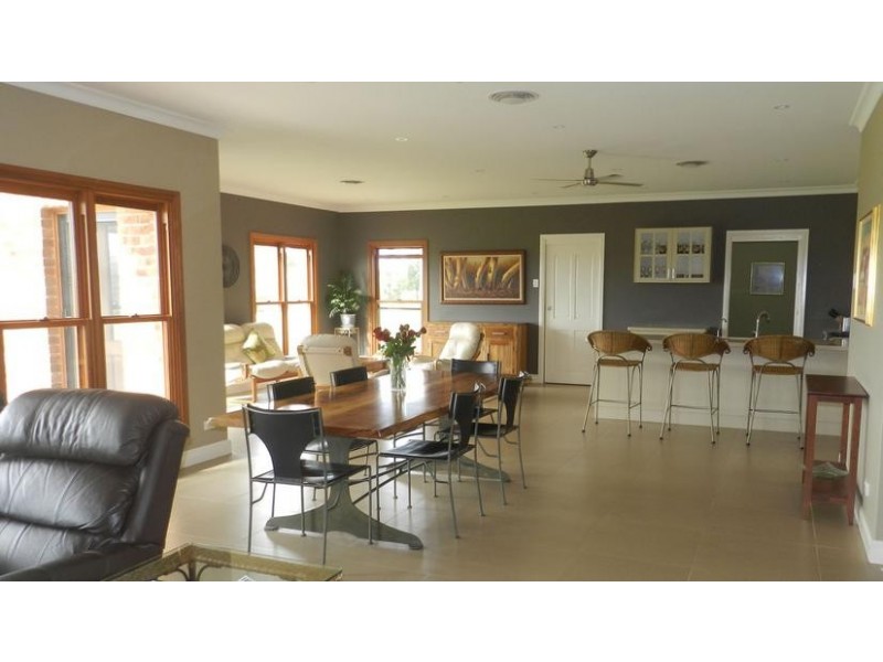 131 Nashdale Lane, Orange NSW 2800