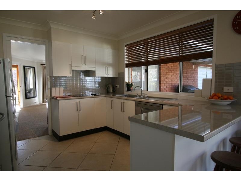132 Sieben Drive, Orange NSW 2800