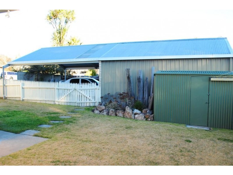 1 Calang Street, Orange NSW 2800