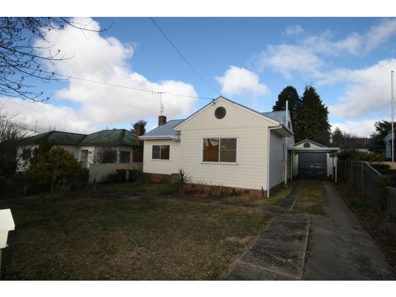 4 Bardia Avenue, Orange NSW 2800