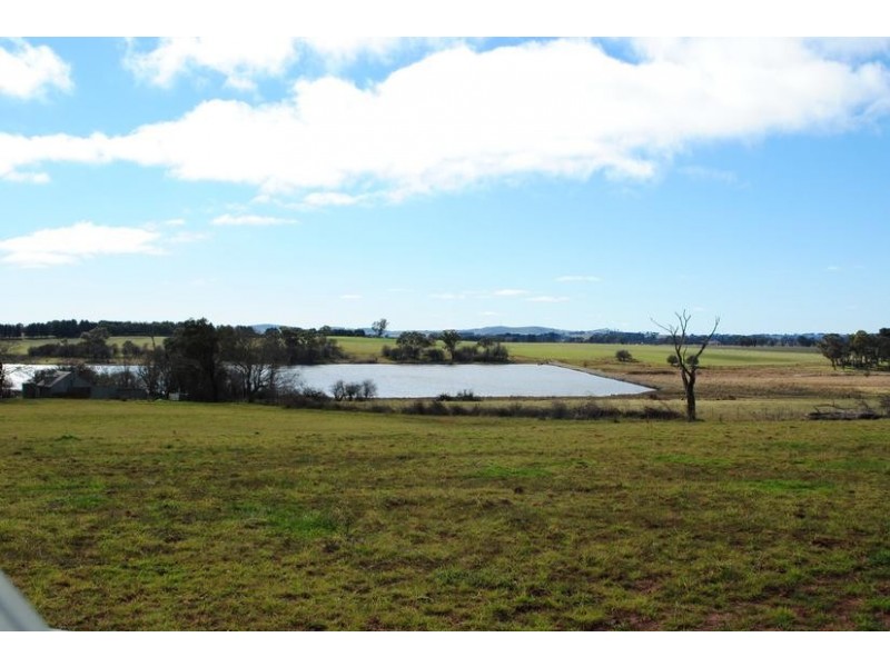 - Spring Terrace Road, Spring Terrace NSW 2798