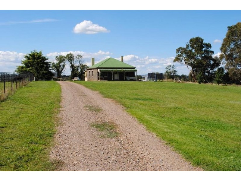 - Spring Terrace Road, Spring Terrace NSW 2798