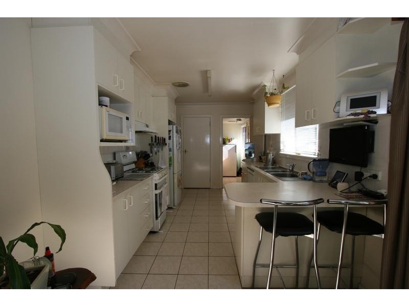 13 Karimi Way, Orange NSW 2800