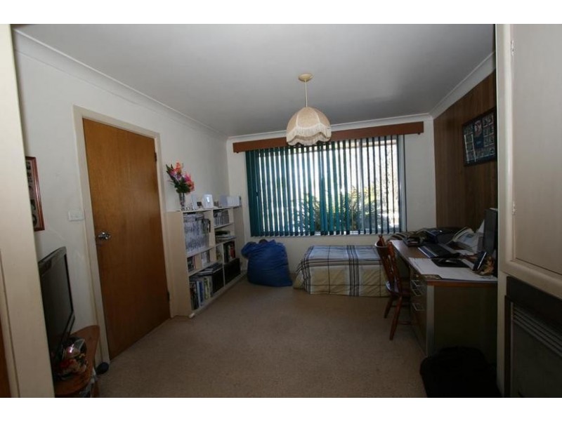 13 Karimi Way, Orange NSW 2800