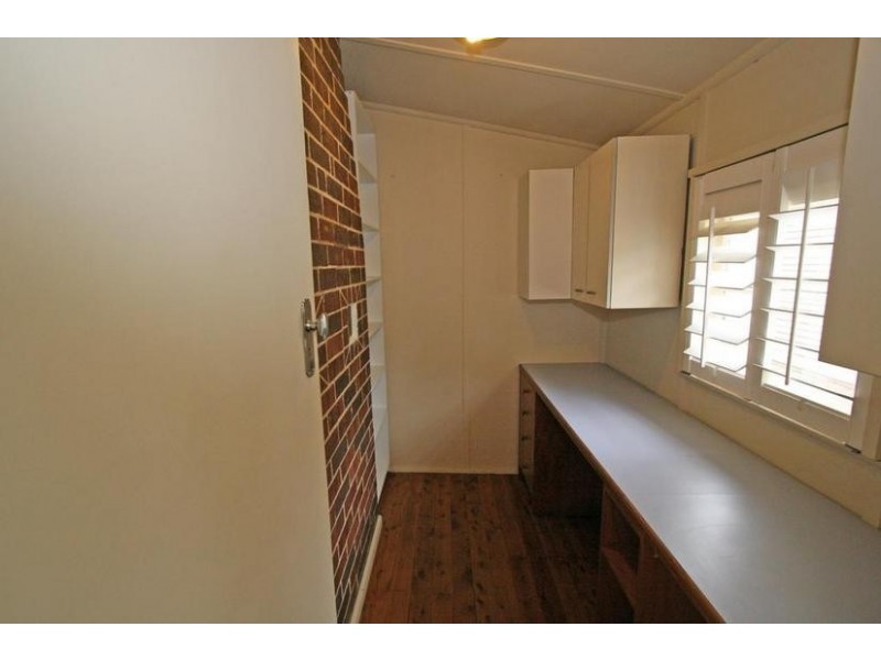 2 Allenby Road, Orange NSW 2800