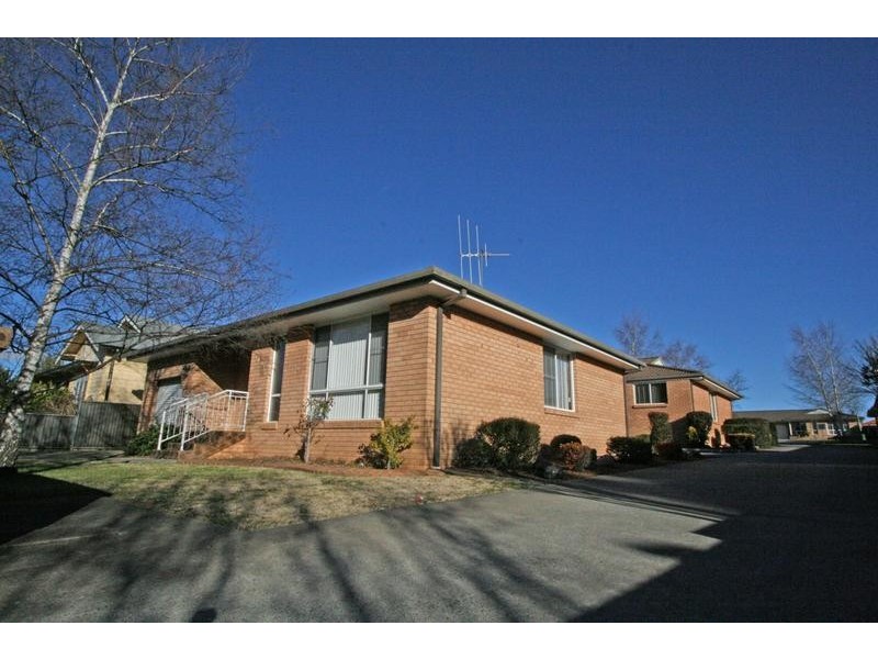 1/26 Warrendine Street, Orange NSW 2800