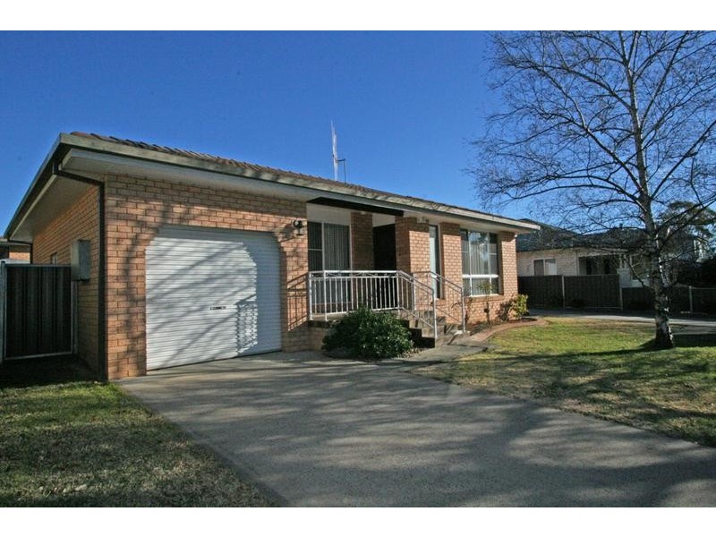 1/26 Warrendine Street, Orange NSW 2800