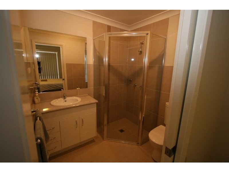 35 Moonstone Drive, Orange NSW 2800