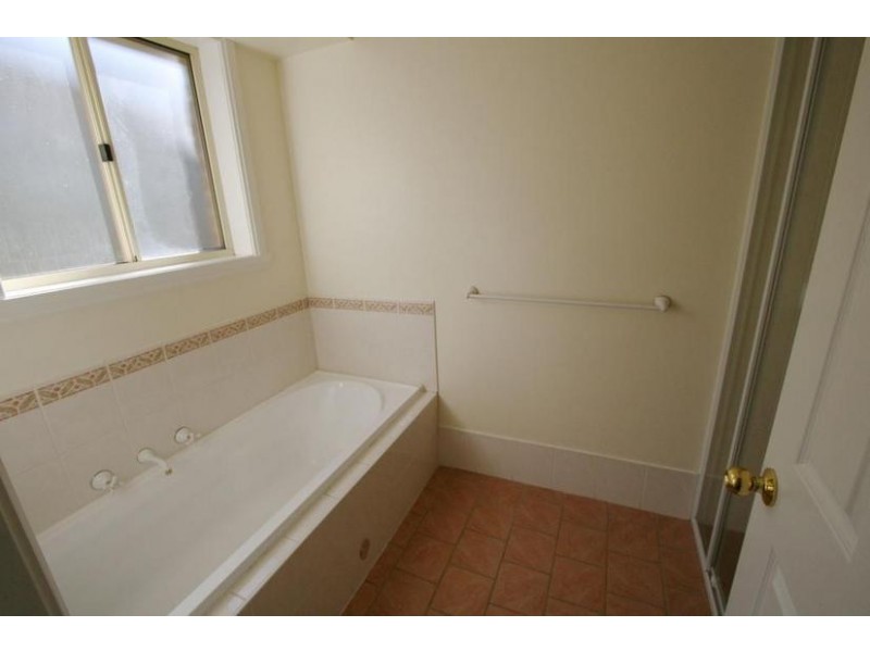 13 Gersbach Place, Orange NSW 2800
