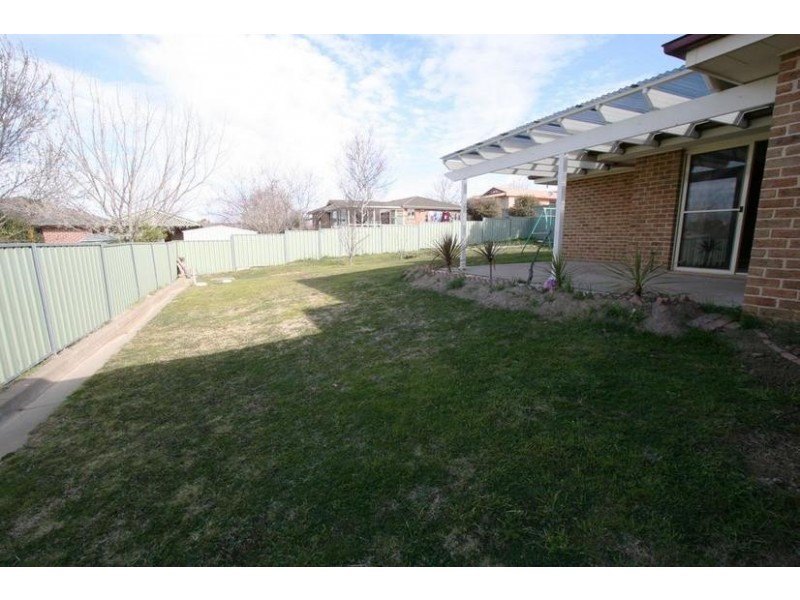 13 Gersbach Place, Orange NSW 2800