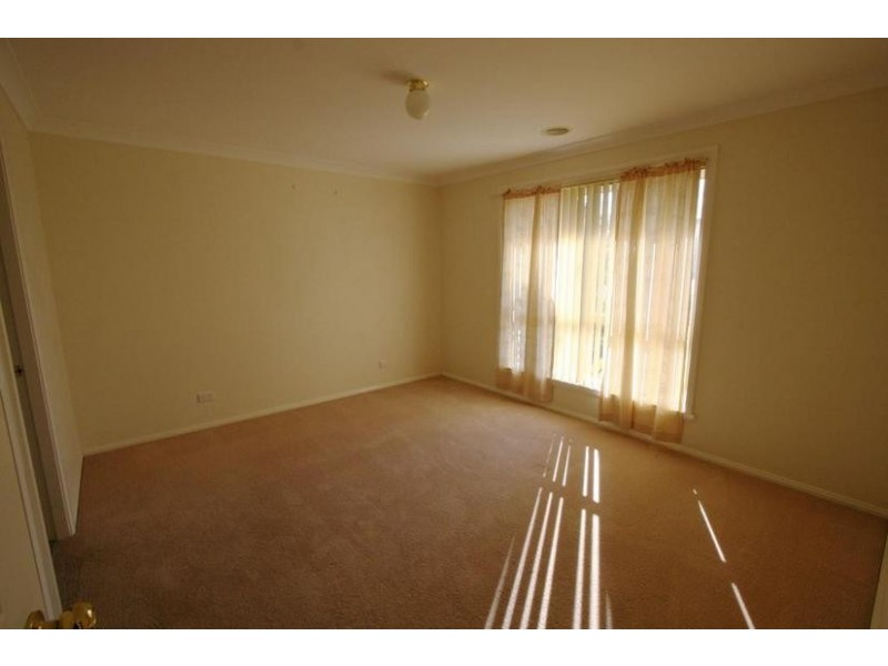 13 Gersbach Place, Orange NSW 2800