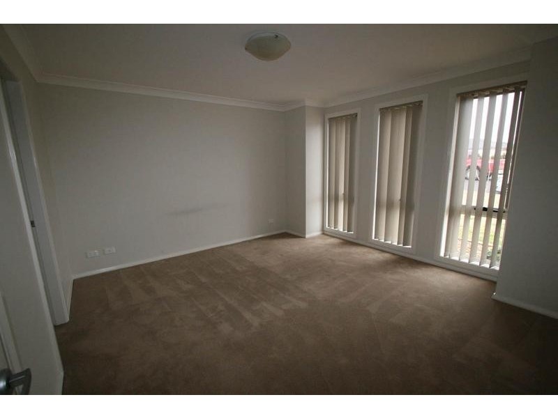 104 Diamond Drive, Orange NSW 2800