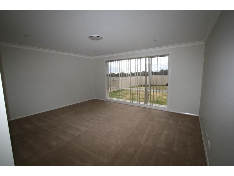 104 Diamond Drive, Orange NSW 2800