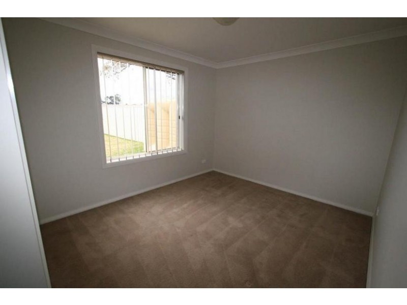 104 Diamond Drive, Orange NSW 2800