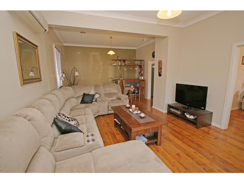 36 March Street, Orange NSW 2800