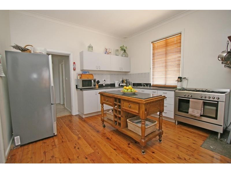 36 March Street, Orange NSW 2800