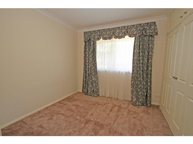 34 Hewitt Close, Orange NSW 2800