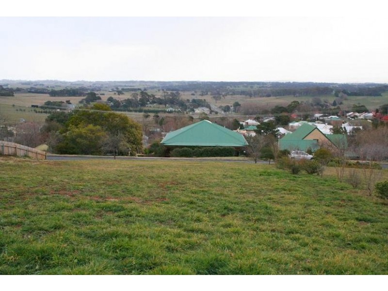 15 William Street, Millthorpe NSW 2798