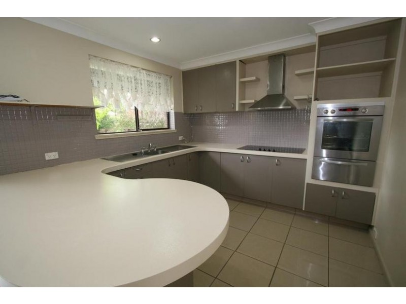 6 Grevillea Street, Orange NSW 2800