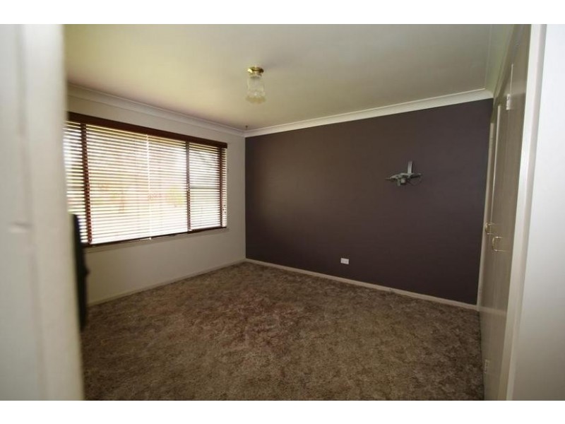 6 Grevillea Street, Orange NSW 2800